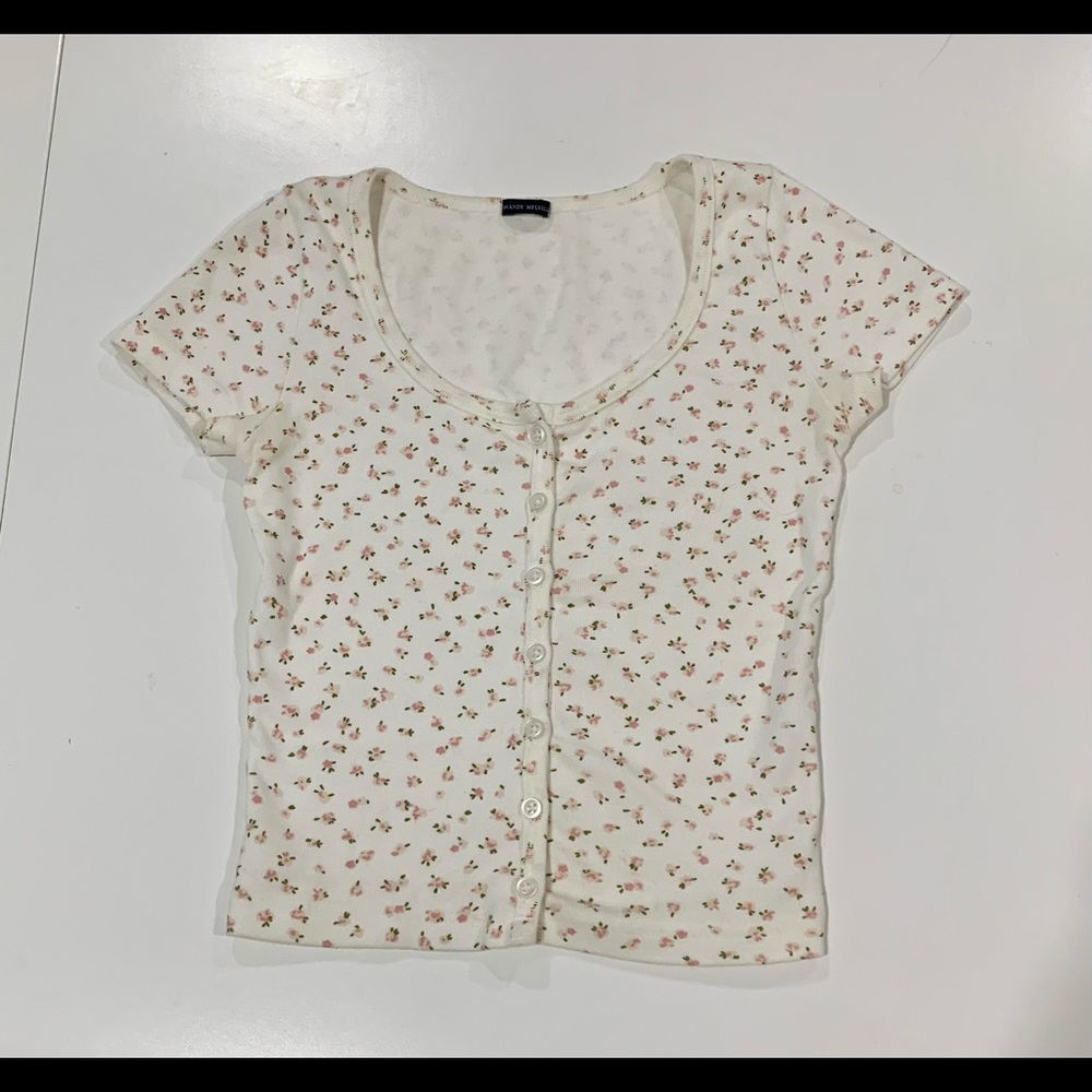 Brandy Melville Floral Zelly Top